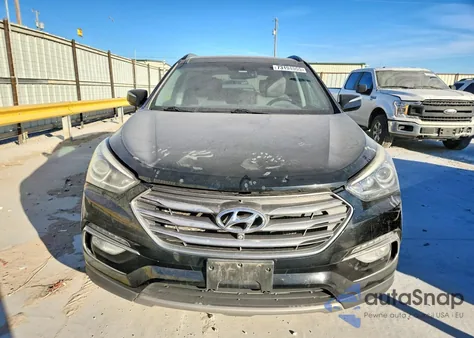 2017 Hyundai Santa Fe Sport z USA, uszkodzony, nr VIN 5NMZWDLA1HH042254